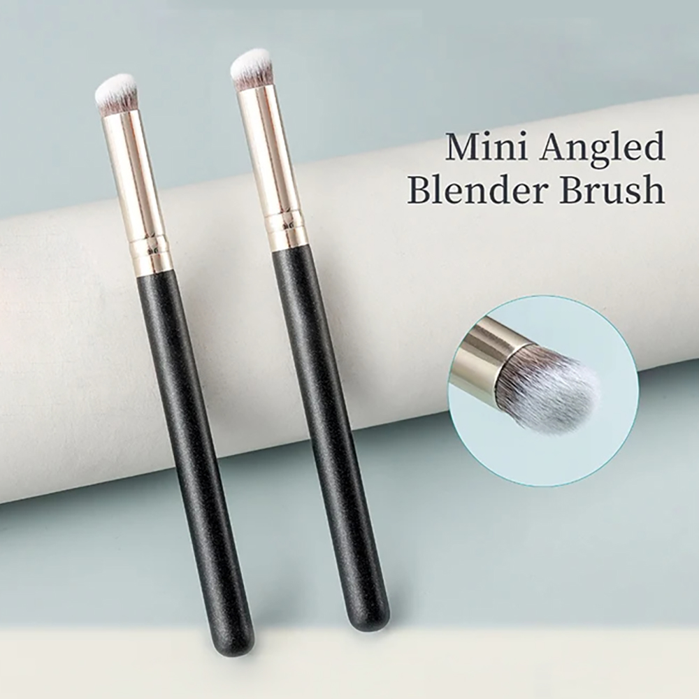 Kuas Rias Concealer Bersudut R - Beauty Queen Makeup ulasan dan harga